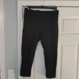 Women's Navy Capri Pants